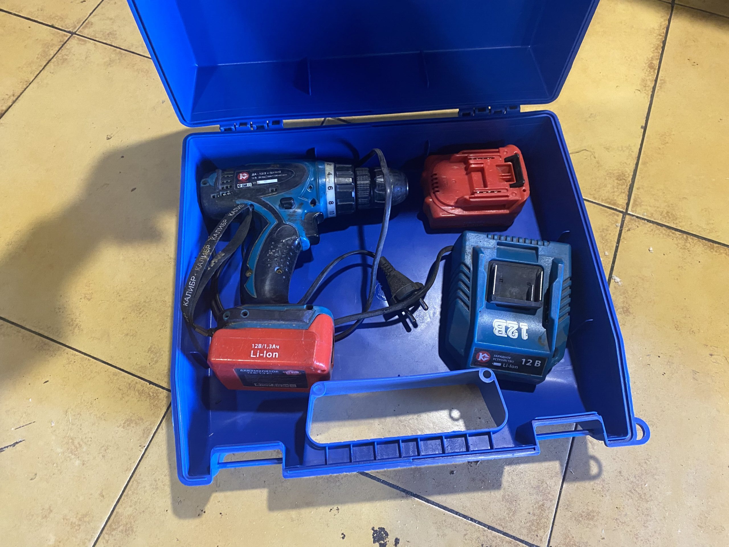 Аккумуляторная дрель-шуруповёрт Калибр ДА-12/2 — изображение 5