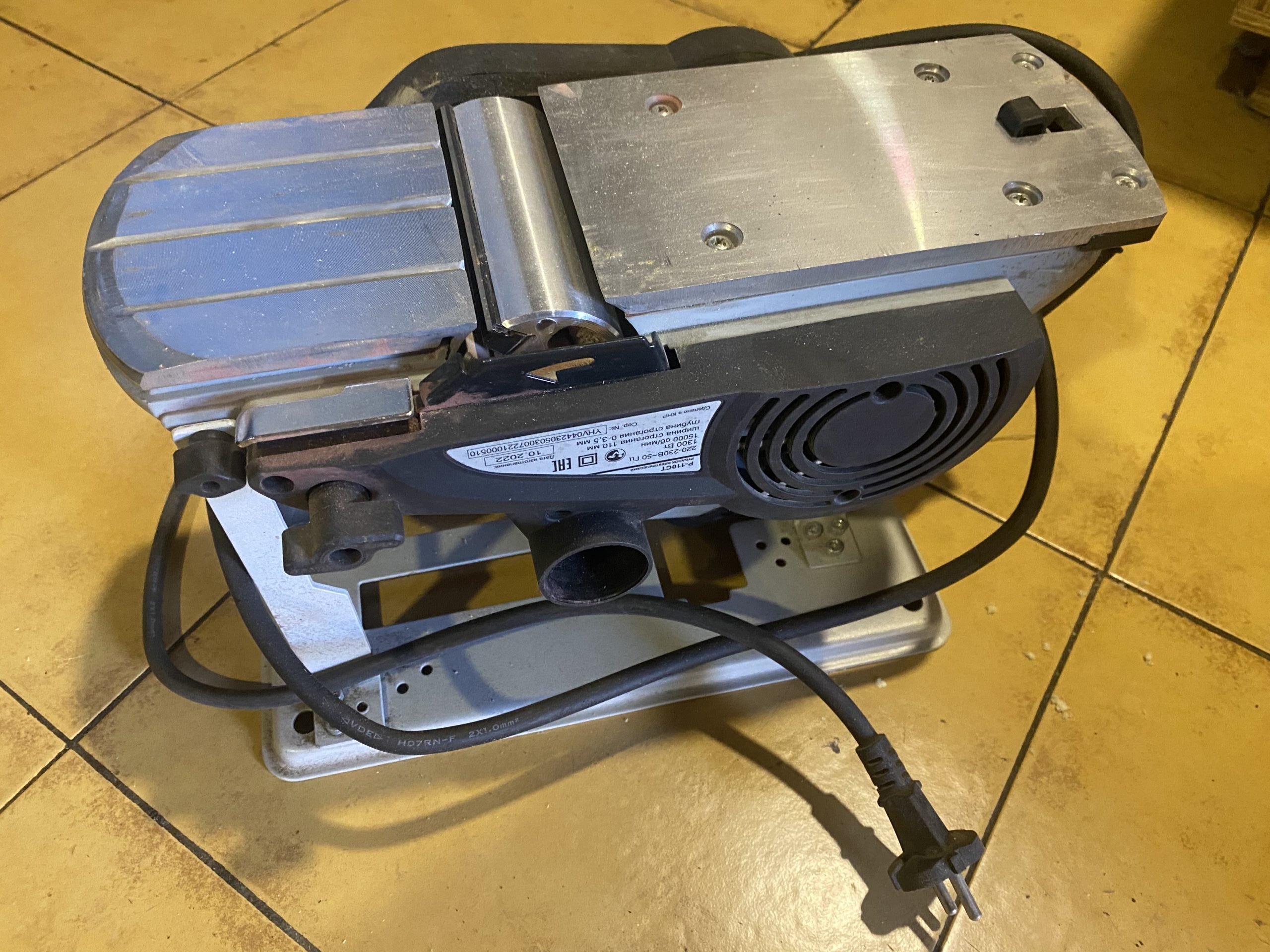 Электрический рубанок Ресанта Р-110СТ — изображение 7