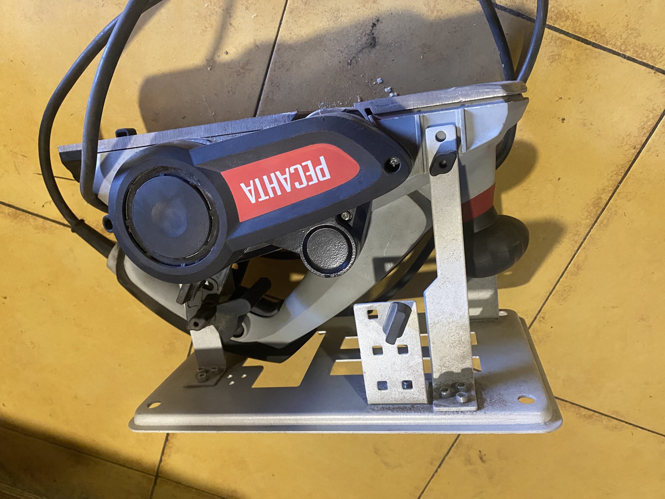 Электрический рубанок Ресанта Р-110СТ — изображение 5