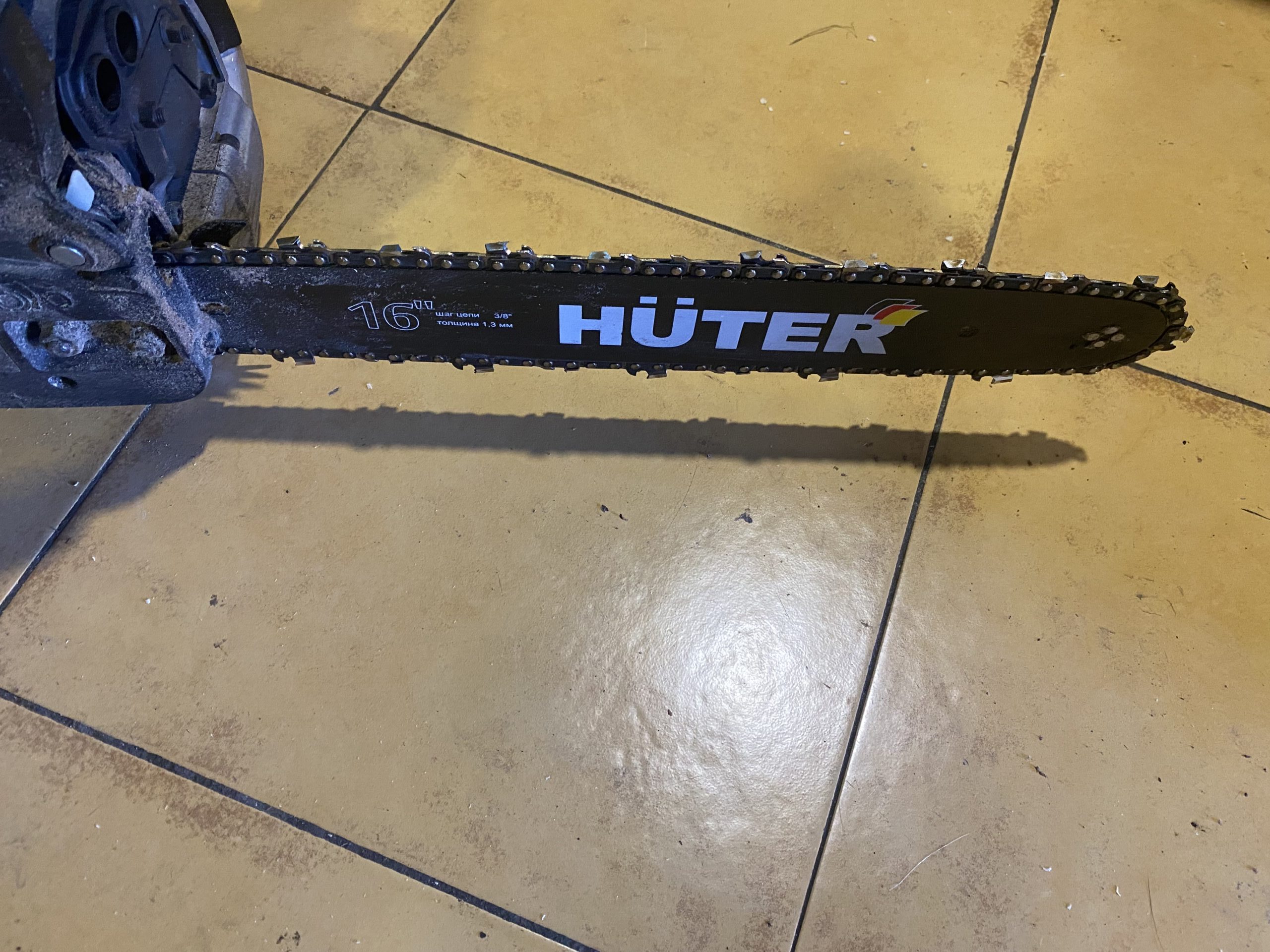 Бензопила цепная бензиновая Huter BS-2300M — изображение 7