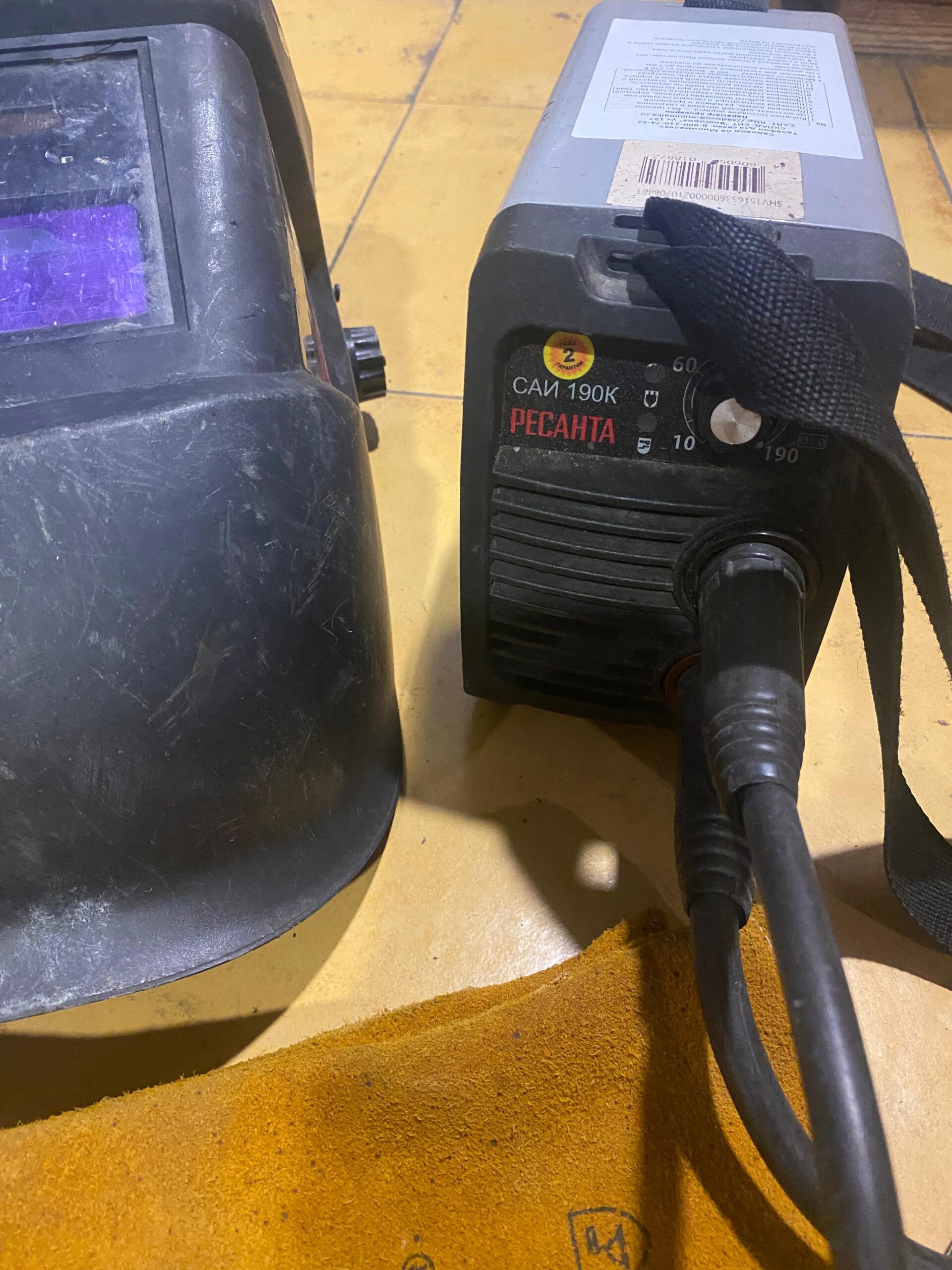 Инверторный сварочный аппарат Ресанта САИ190К — изображение 8